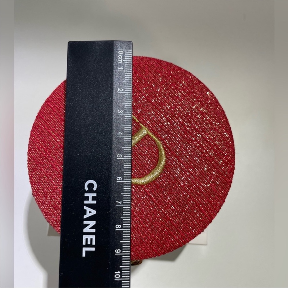 Dior beauty gift cosmetic case - Picture 8 of 11